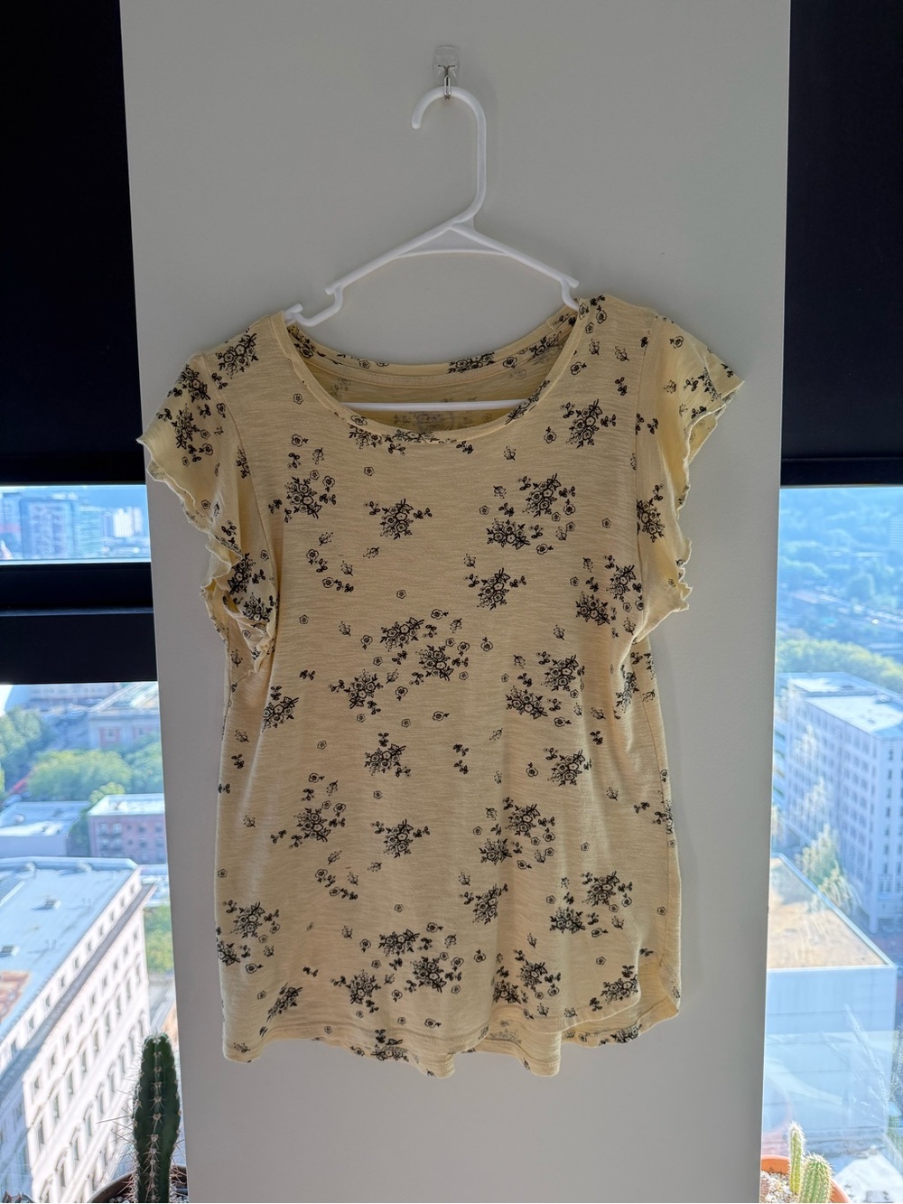Light Yellow Floral Short Sleeve Tee with Ruffle Sleeves